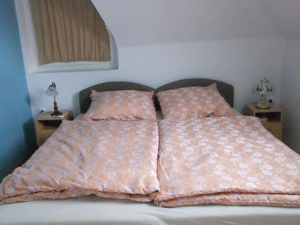 Levente Apartman Balatongyorok Exterior photo